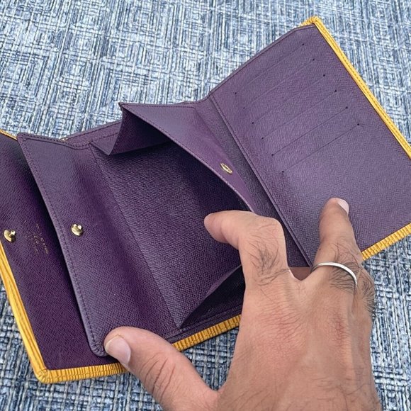 Vintage Louis Vuitton Wallet Epi Leather Etui Papier Porte Tresor Made France - Picture 6 of 12